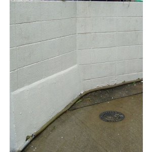 画像: ブロック塀クリーニング